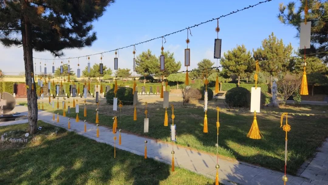 暖心折务，寒衣送暖